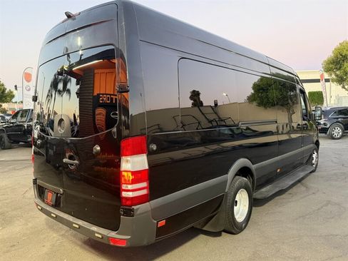 Used 2015 Mercedes-Benz Sprinter 3500 image 8