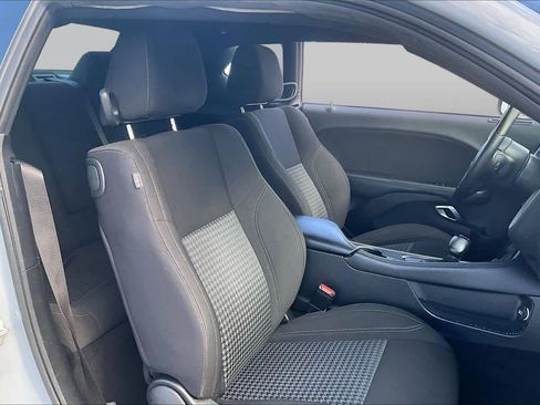Used 2020 Dodge Challenger SXT w/ Blacktop Package RWD image 7