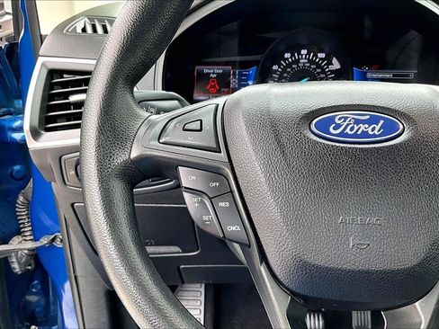 Used 2023 Ford Edge SE AWD/4WD image 11