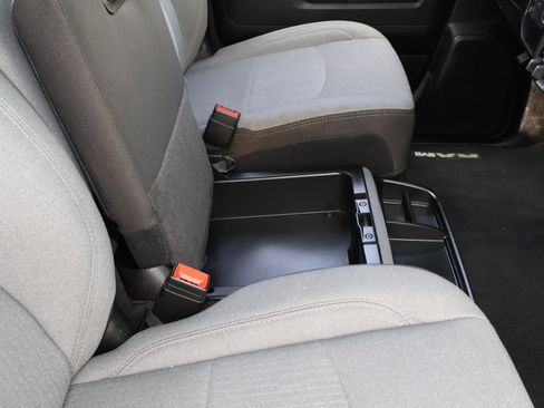 Used 2024 RAM 3500 Big Horn image 18