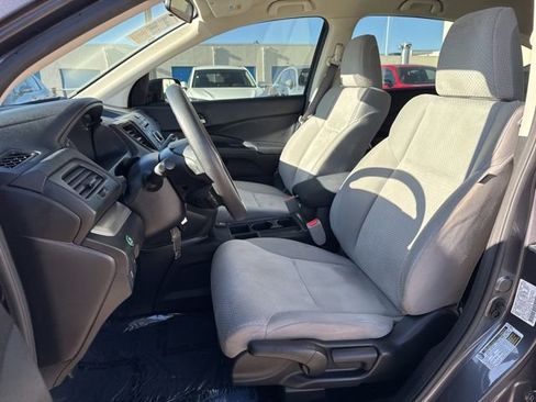 Used 2016 Honda CR-V LX image 11
