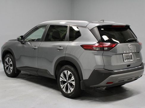 Certified 2023 Nissan Rogue SV w/ SV Premium B Package AWD/4WD image 10