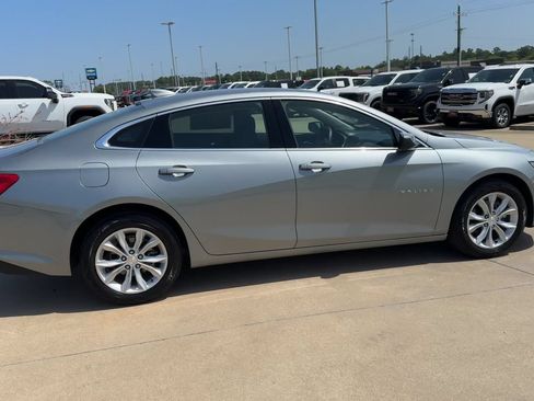 Used 2024 Chevrolet Malibu LT FWD image 9