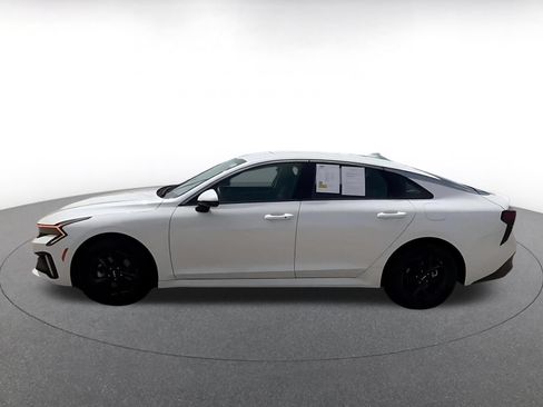 Used 2025 Kia K5 LXS FWD image 9