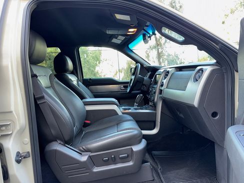 Used 2014 Ford F150 Raptor w/ Equipment Group 801A Luxury AWD/4WD image 16