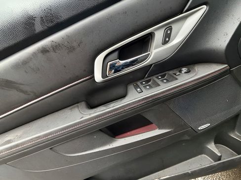 Used 2013 GMC Terrain SLE w/ Chrome and Technology Package image 11