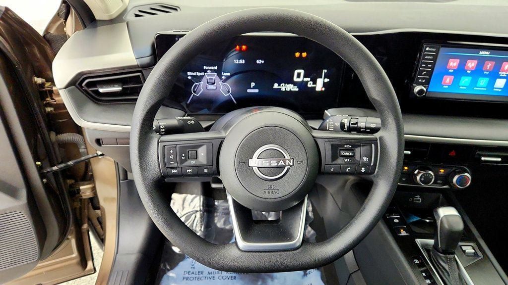 Used 2025 Nissan Kicks S w/ Charging Package FWD image 13