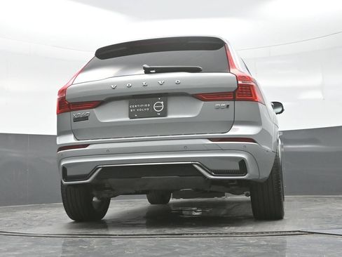 Used 2024 Volvo XC60 B5 Ultimate w/ Protection Package Premier AWD/4WD image 29