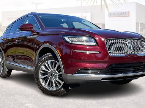Used 2022 Lincoln Nautilus Reserve image 1