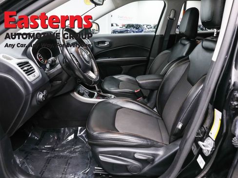 Used 2019 Jeep Compass Latitude w/ Cold Weather Group image 14