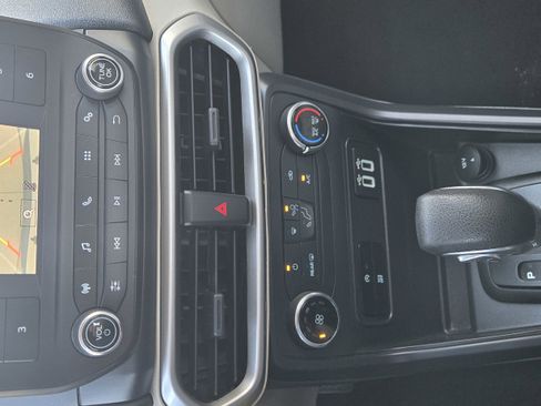 Used 2018 Ford EcoSport S image 26