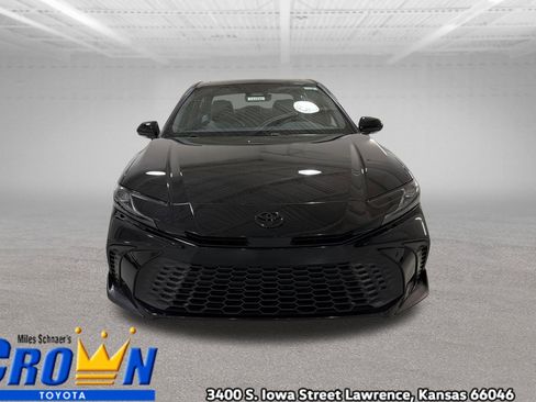 New 2026 Toyota Camry SE AWD/4WD image 2