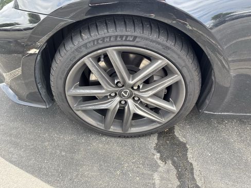Used 2016 Lexus IS 350 w/ F Sport Package RWD image 19