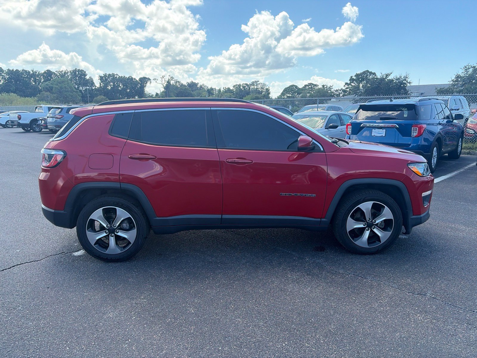 Used 2018 Jeep Compass Latitude w/ Popular Equipment Group FWD image 51