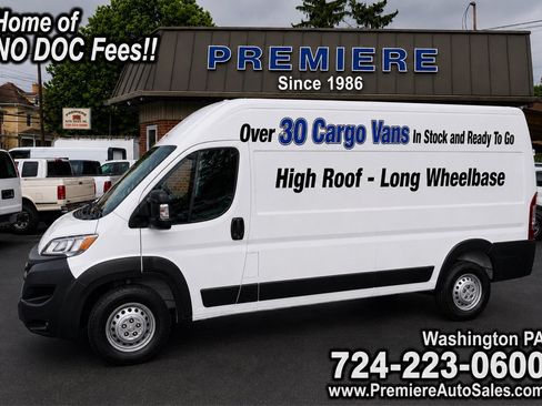 Used 2024 RAM ProMaster 2500 w/ Convenience Group FWD image 1