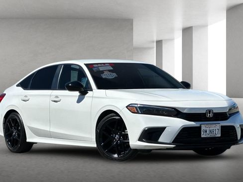 Certified 2024 Honda Civic Sport image 2