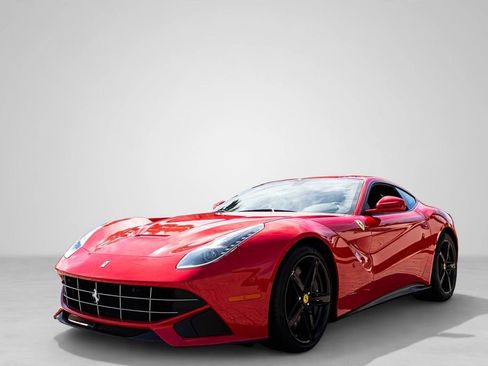 Certified 2017 Ferrari F12 Berlinetta RWD image 29