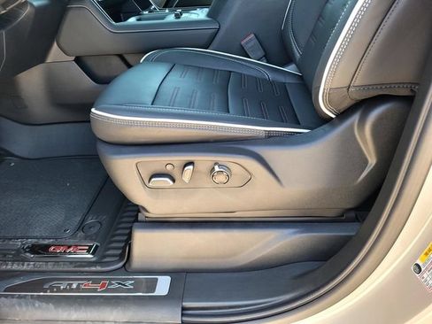 New 2026 GMC Sierra 2500 AT4X w/ LPO, Black Badging Package AWD/4WD image 19