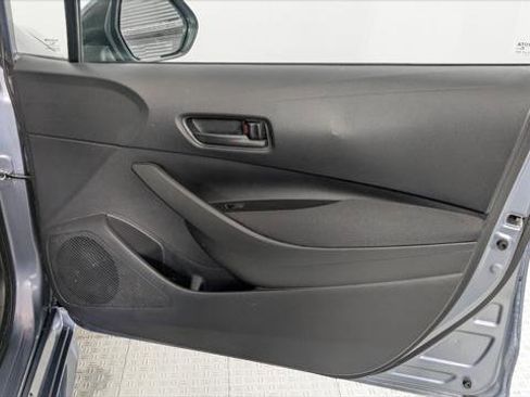 Used 2025 Toyota Corolla LE image 22