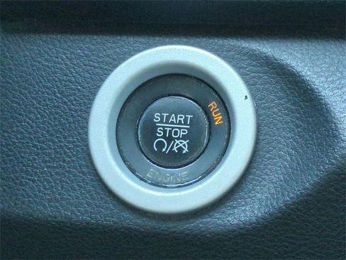 Used 2013 RAM 1500 Sport w/ Sport Premium Group image 32