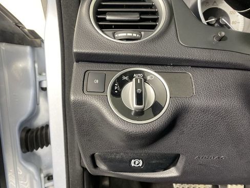 Used 2013 Mercedes-Benz C 300 4MATIC Sedan image 17