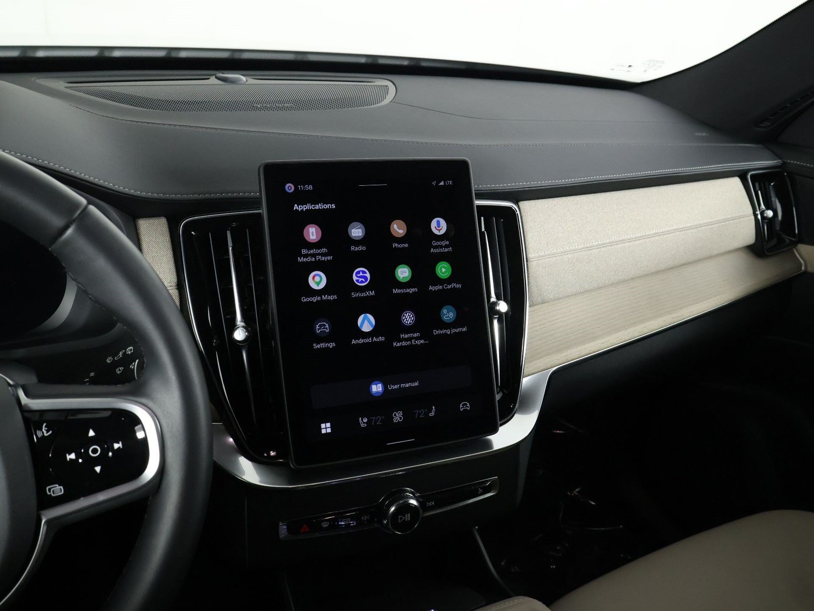 Certified 2026 Volvo XC90 B6 Plus w/ Protection Package AWD/4WD image 9