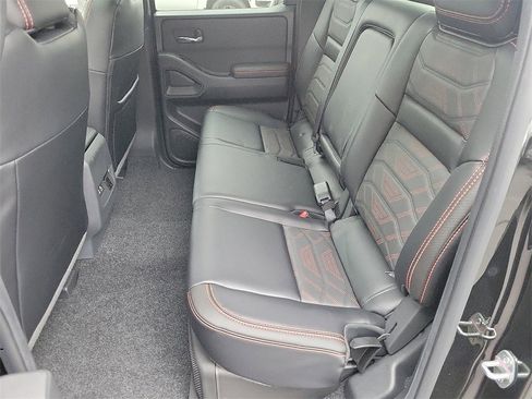 New 2025 Nissan Frontier PRO-4X w/ Pro Premium Package image 12