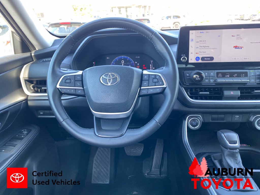 Certified 2025 Toyota Grand Highlander AWD image 14