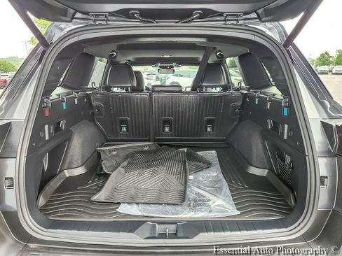 Certified 2026 Subaru Outback Premium w/ Premium/Limited Package 2 AWD/4WD image 19