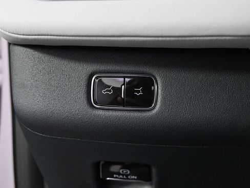 New 2026 Lincoln Navigator Black Label AWD/4WD image 24