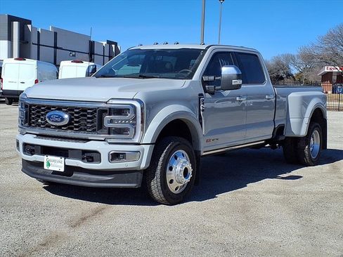 New 2026 Ford F450 Platinum w/ Platinum Plus Package image 1
