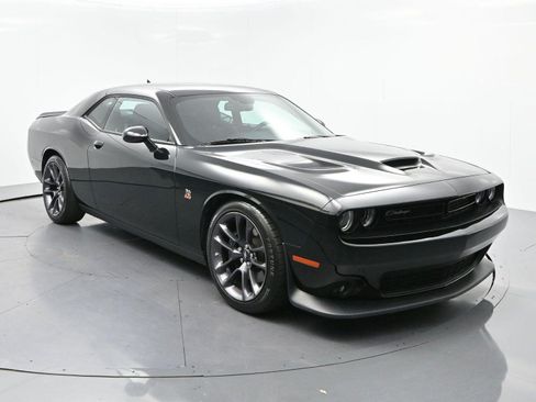 Used 2023 Dodge Challenger R/T Scat Pack RWD image 2