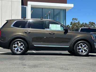 Used 2022 Kia Telluride EX w/ Towing Package