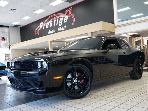 Used 2020 Dodge Challenger GT w/ Plus Package RWD image 20