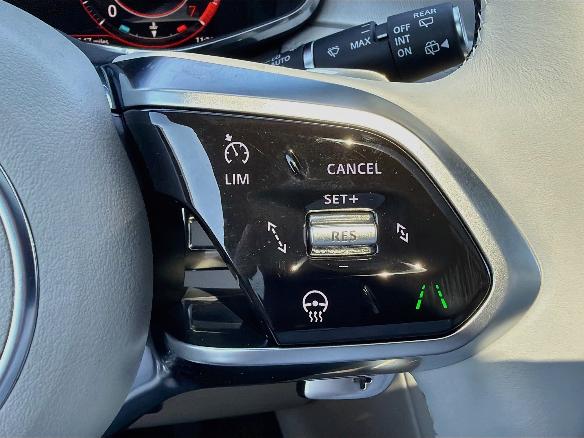 New 2026 Jaguar F-PACE R-Dynamic S AWD/4WD image 38