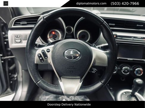 Used 2015 Scion tC FWD image 25