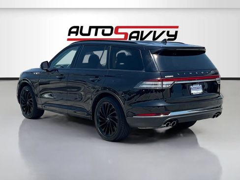 Used 2023 Lincoln Aviator Reserve w/ Equipment Group 201A RWD image 5