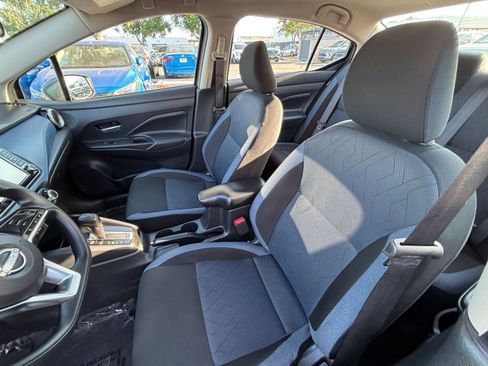 Used 2025 Nissan Versa SV FWD image 22
