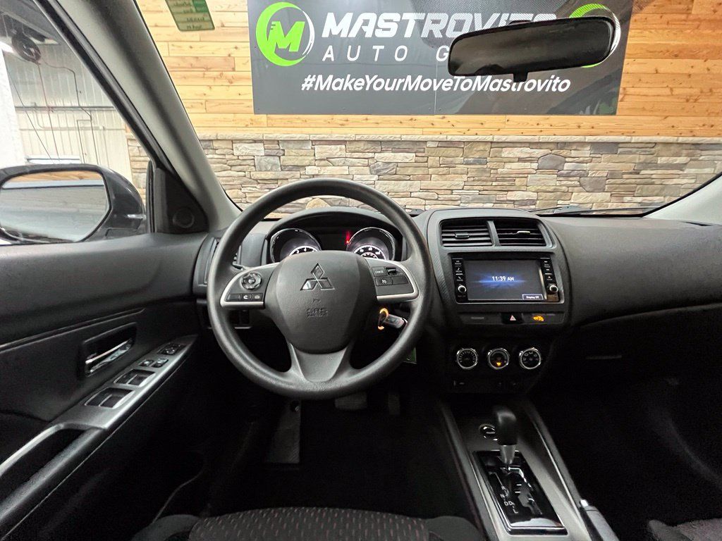 Used 2019 Mitsubishi Outlander Sport ES AWD/4WD image 30