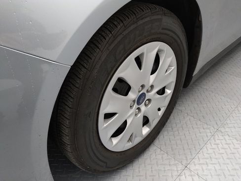 Used 2020 Ford Fusion S image 31