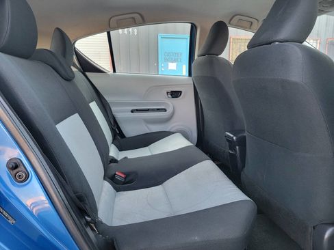 Used 2013 Toyota Prius C Two image 12