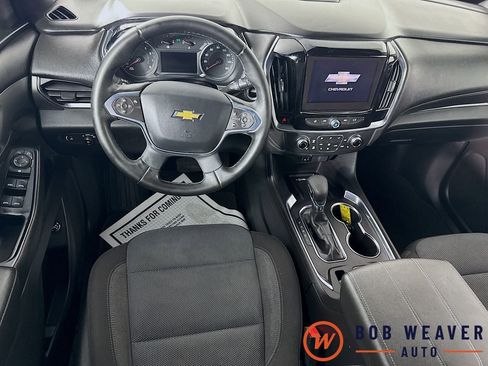 Used 2023 Chevrolet Traverse LT AWD/4WD image 27