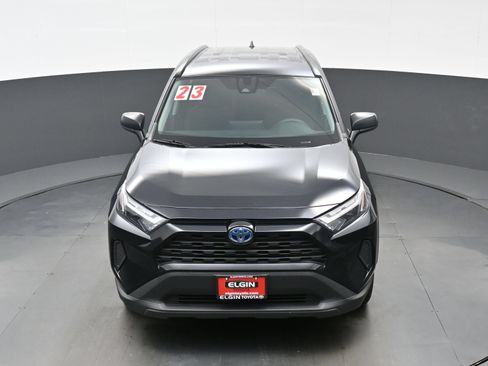 Used 2023 Toyota RAV4 LE AWD/4WD image 33