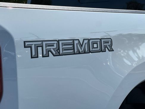 New 2026 Ford F250 Platinum w/ Tremor Off-Road Package AWD/4WD image 26
