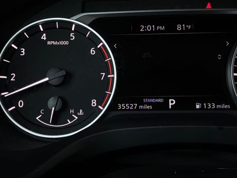 Used 2025 Nissan Rogue SV FWD image 38