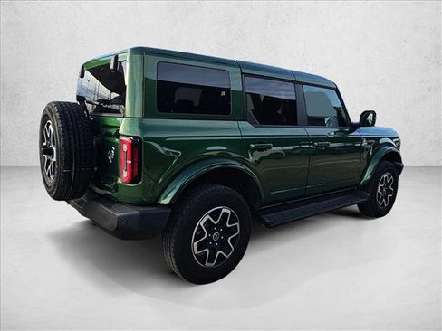 Used 2025 Ford Bronco Outer Banks image 4