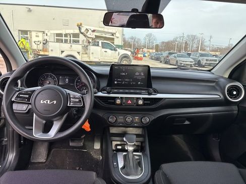 Certified 2024 Kia Forte LXS image 22