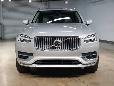 Used 2023 Volvo XC90 B6 Plus w/ Protection Package Premier AWD/4WD image 2