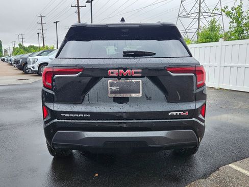 New 2026 GMC Terrain AT4 AWD/4WD image 5
