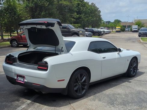 Used 2019 Dodge Challenger R/T Scat Pack RWD image 8